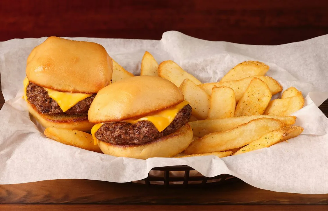 Photo of Mini-Cheeseburgers.